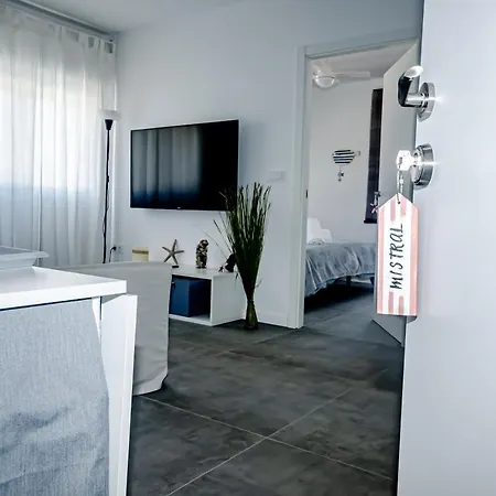 Apartament Mistral By Mintaka Homes